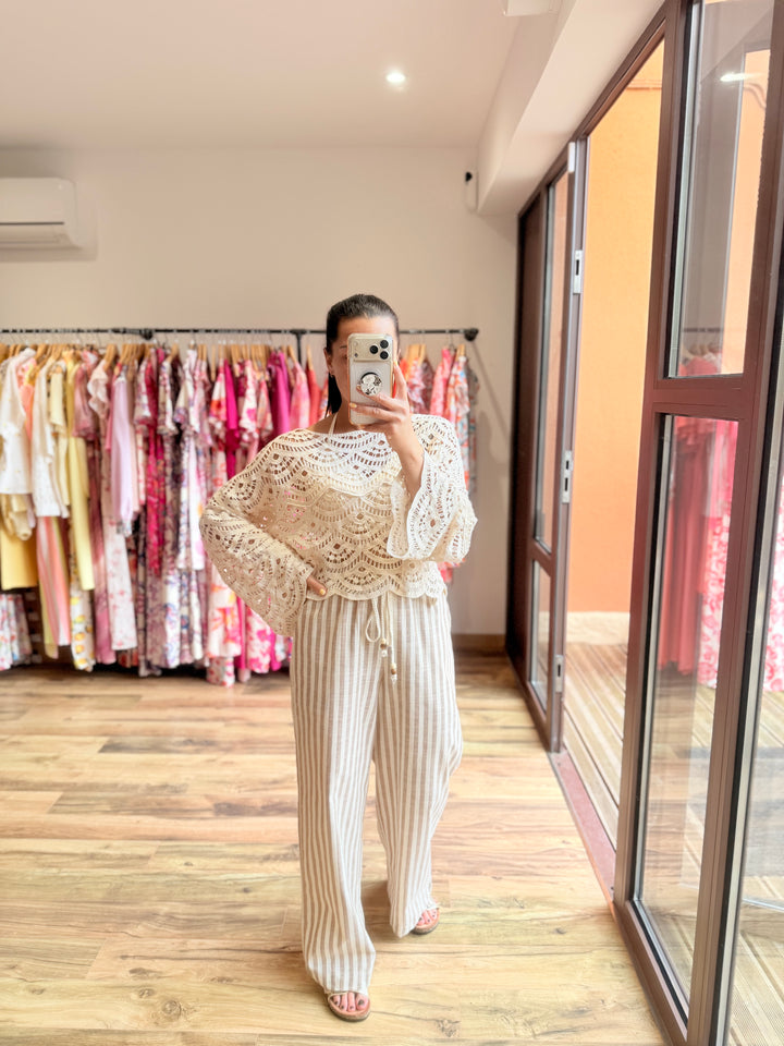 Top crochet beige