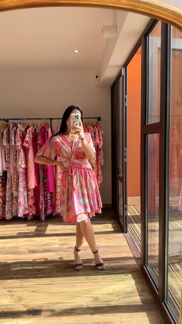 Robe courte Calinda