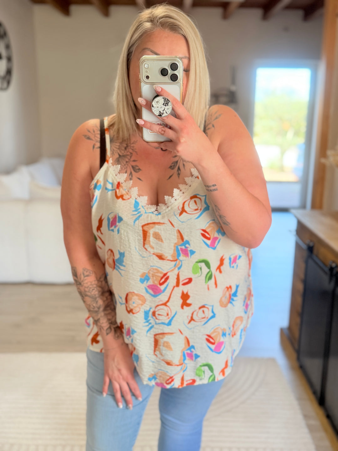 Top Monica CURVY