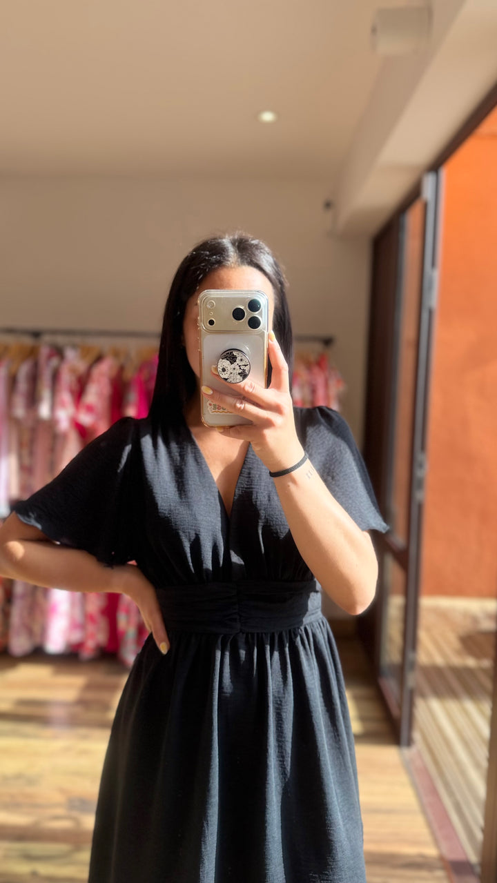 Robe courte Anail noir (PRÉCOMMANDE expédition 13 Mai