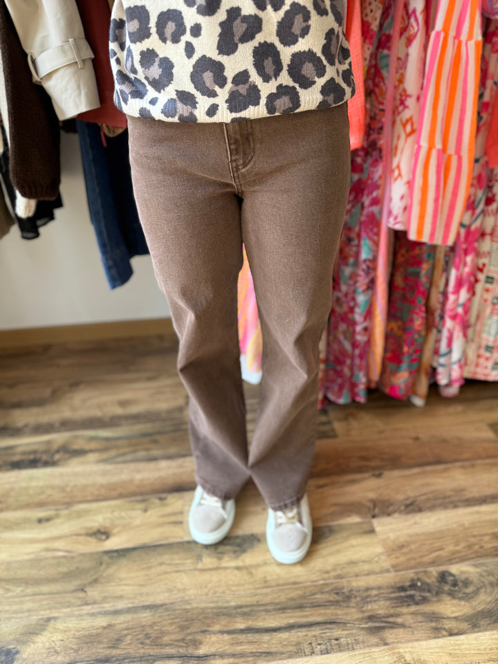 Jean coupe droite chocolat 🍫