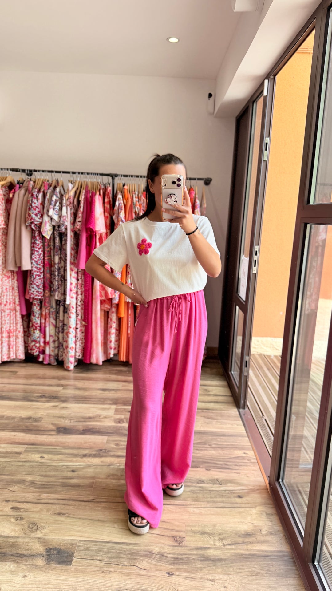 Teeshirt fleur blanc fushia