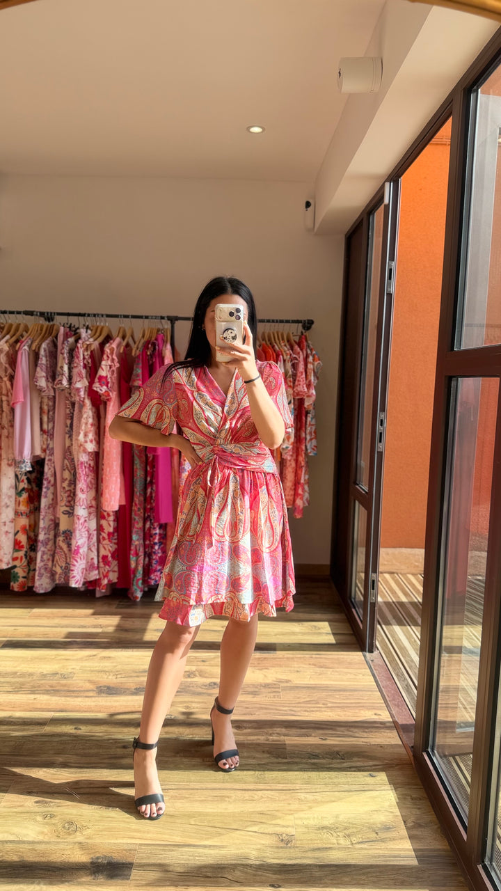 Robe courte Calinda