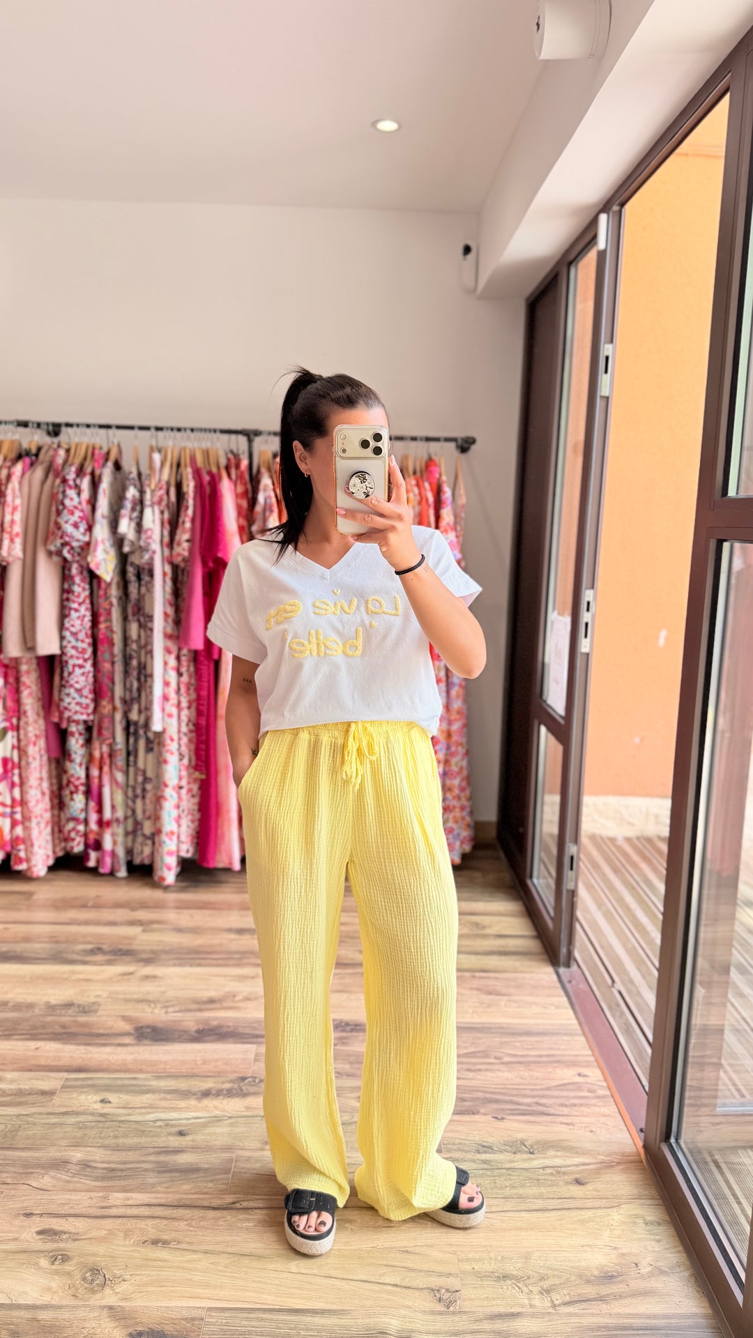Teeshirt la vie est belle jaune
