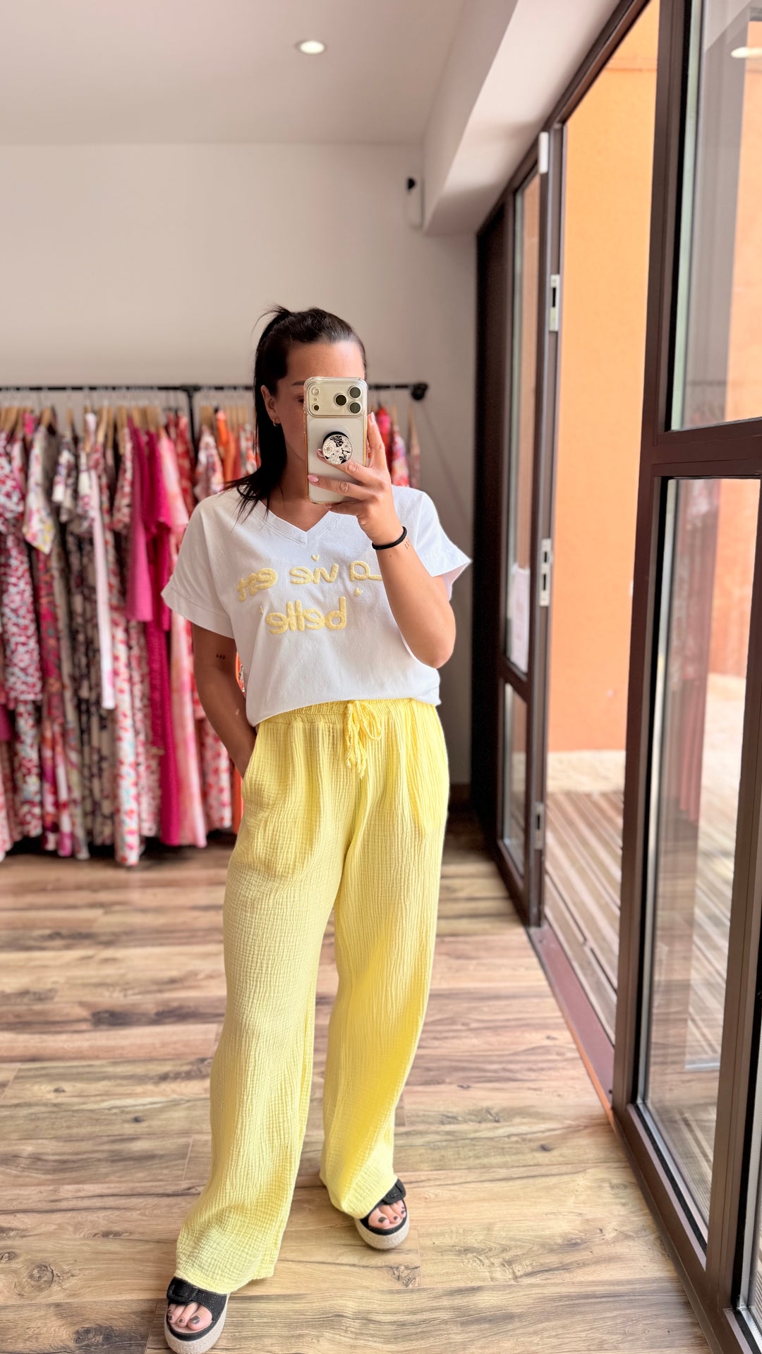 Teeshirt la vie est belle jaune