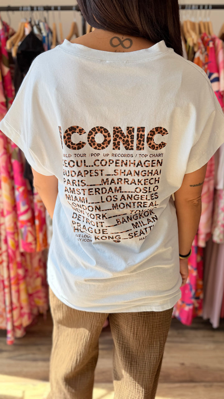 Teeshirt iconic Léo CURVY