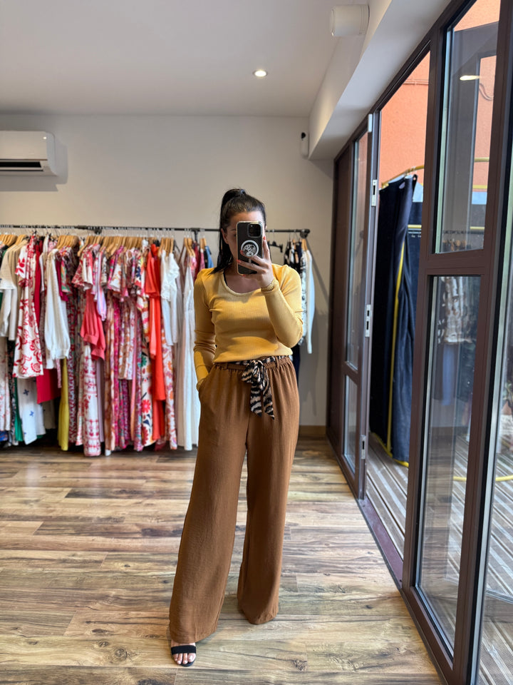 Pull fin Sinah moutarde