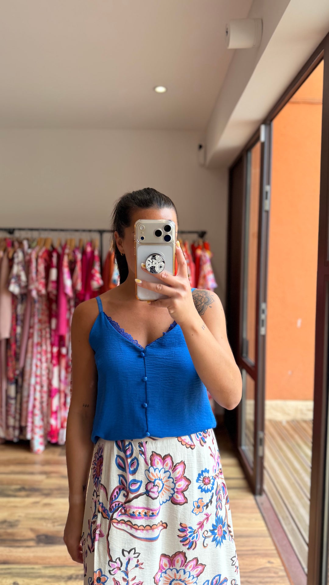 Top Hosa bleu roi