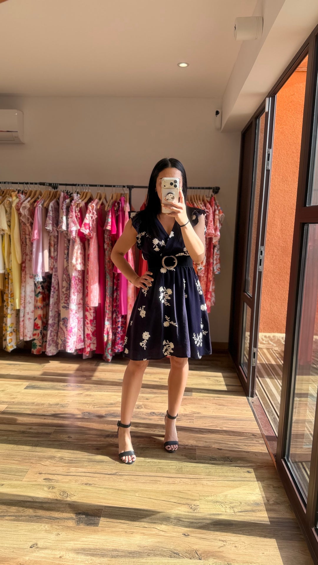 Robe Finda CURVY (PRÉCOMMANDE EXPÉDITION 3/06)