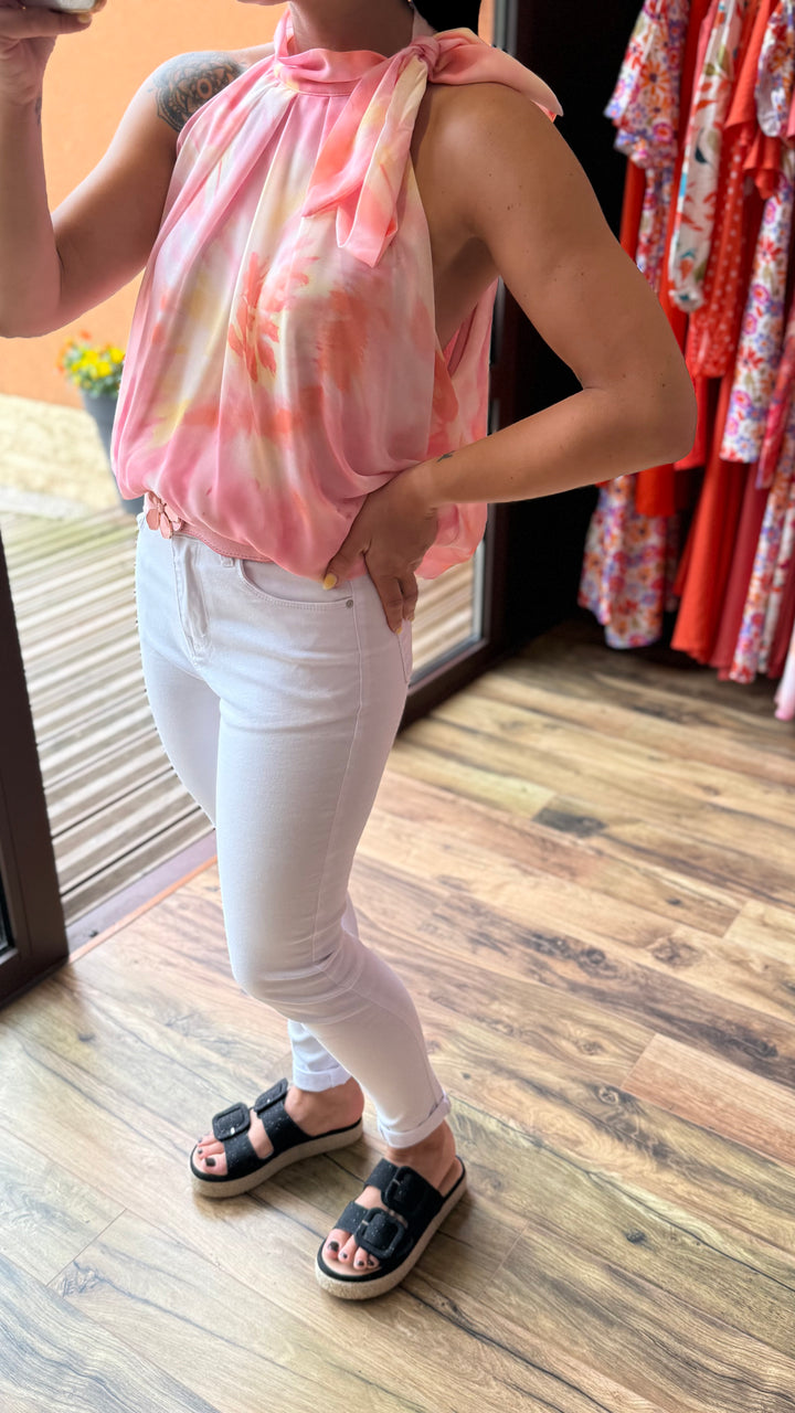 Top Zalia rose