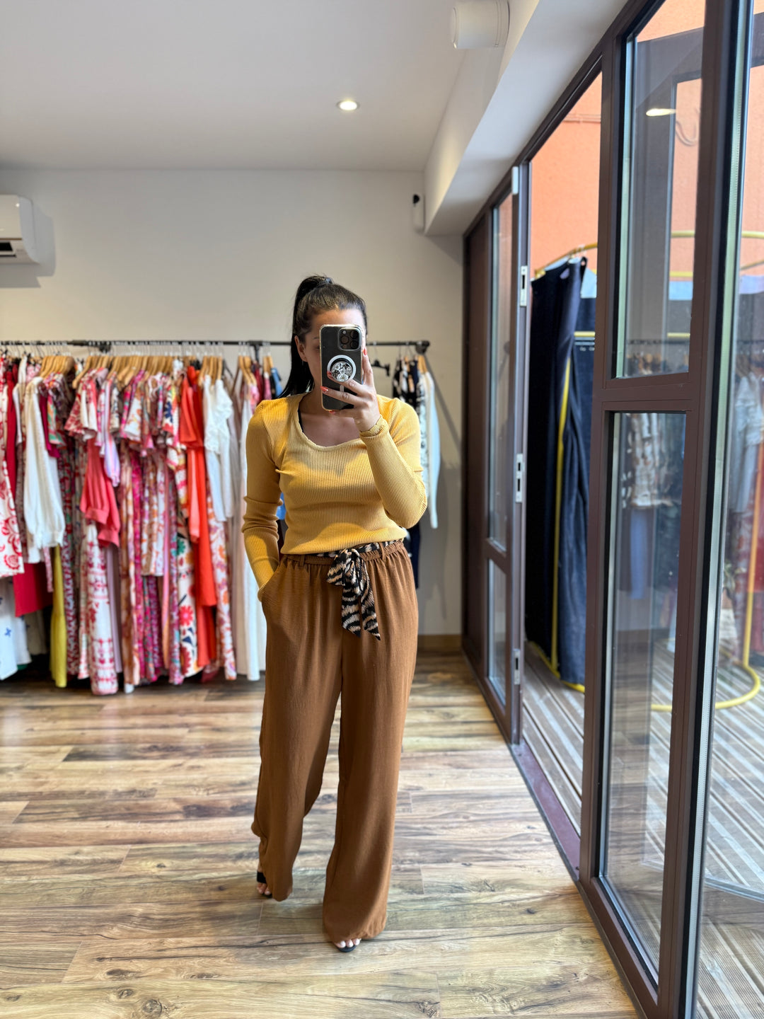 Pull fin Sinah moutarde