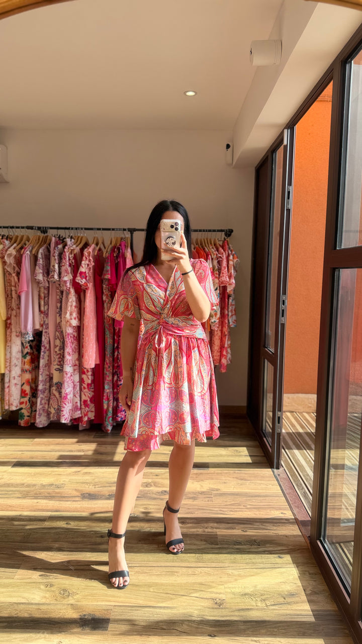 Robe courte Calinda