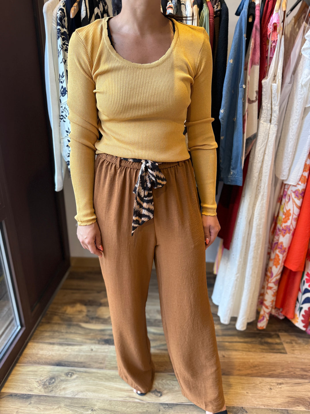 Pull fin Sinah moutarde