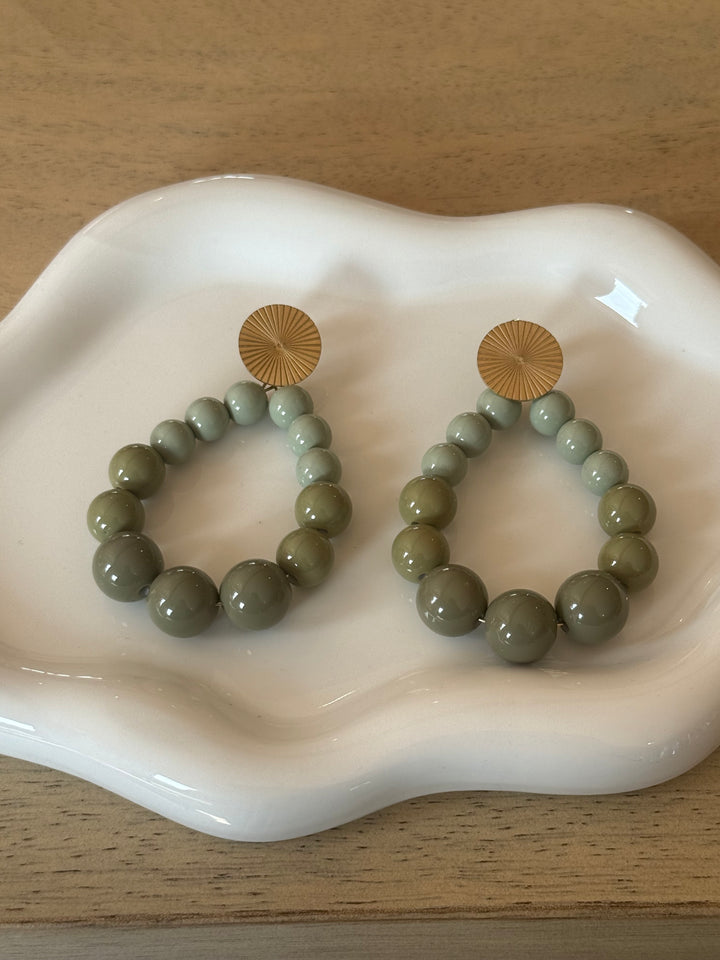 Boucles d’oreilles vertes kaki