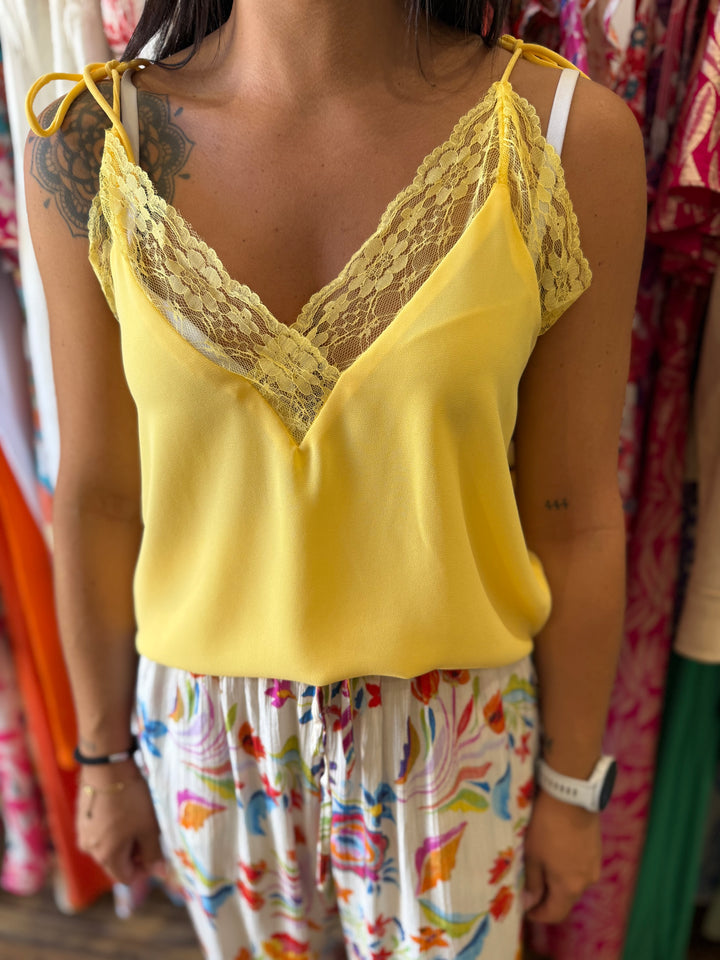 Top Lolita jaune