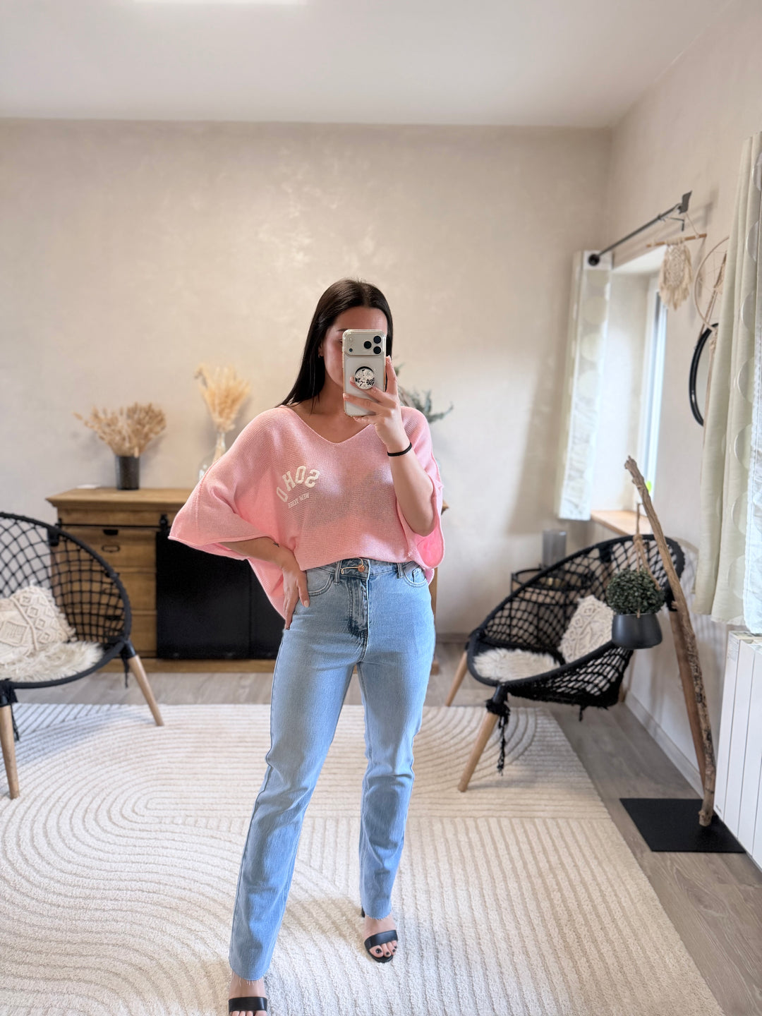 Pull SOHO rose